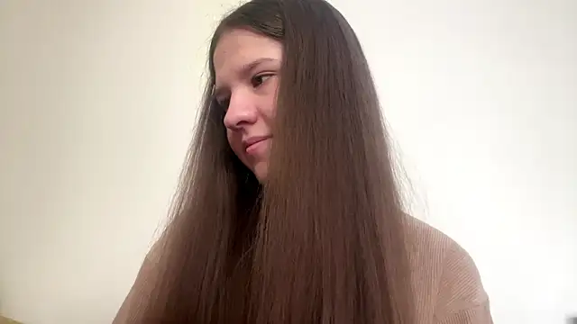 LauraBliss online show from 04-30-26, 06:09