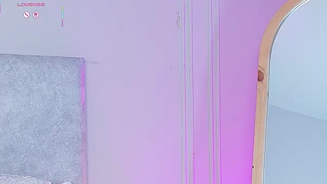 MaddisonEvanss online show from 05-27-26, 01:57