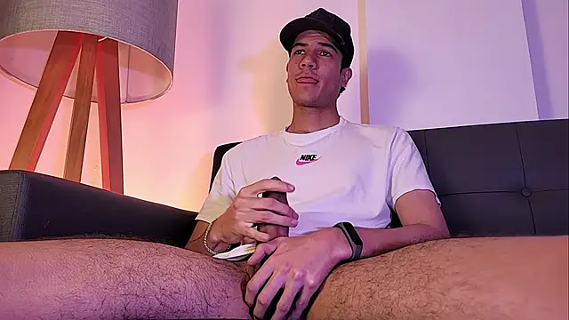 Derek stud  online show from 05-12-26, 03:14