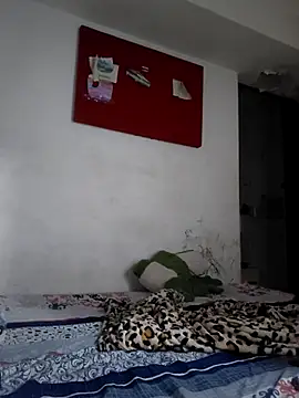 Snapshot of SweetyNaugthy chatting on 05-29-26, 05:49 SweetyNaugthy online show from 05-29-26, 05:49