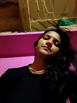 SS sanjna online show from 07-25-26, 04:26