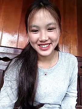 mai-lovelyy online show from 04-30-26, 03:13