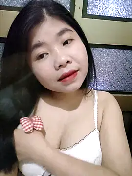 Snapshot of Ayti01 chatting on 04-30-26, 06:09 Ayti01 online show from 04-30-26, 06:09