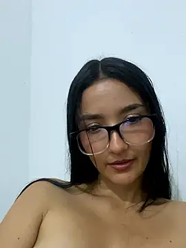 little Chloe19 online show from 05-07-26, 02:28
