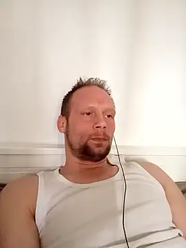 FlirtFehler404 online show from 04-24-26, 04:20