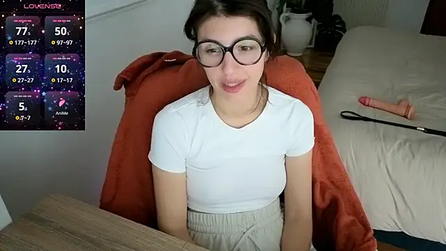 charlieangella online show from 05-11-26, 06:52