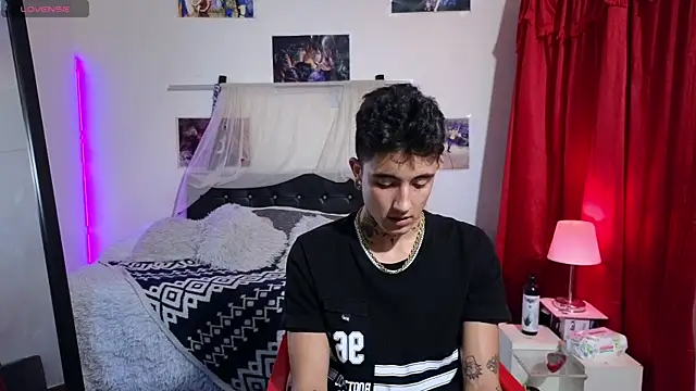 charles carterxxx online show from 04-30-26, 02:29