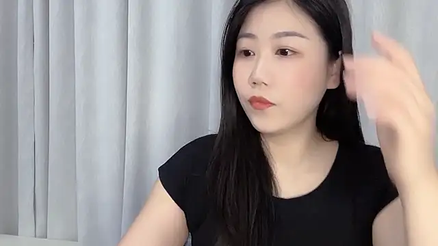 F-Yuwei online show from 04-28-26, 01:05