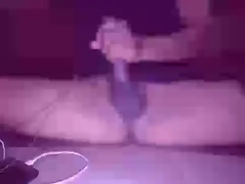 Snapshot of EnjoyMex69 chatting on 01-27-25, 06:41 EnjoyMex69 online show from 01-27-25, 06:41