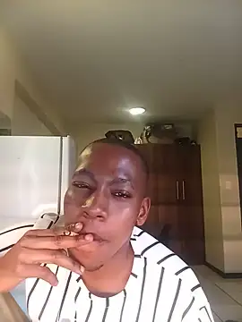 Mphoza0211 online show from 05-20-26, 02:01