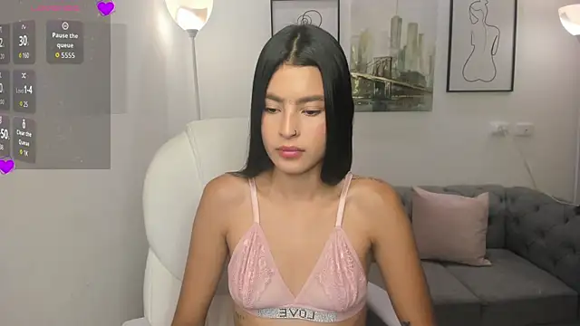 amber willow online show from 06-06-26, 04:28