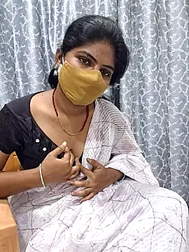 Snapshot of Sameera-sexy chatting on 04-26-26, 03:26 Sameera-sexy online show from 04-26-26, 03:26