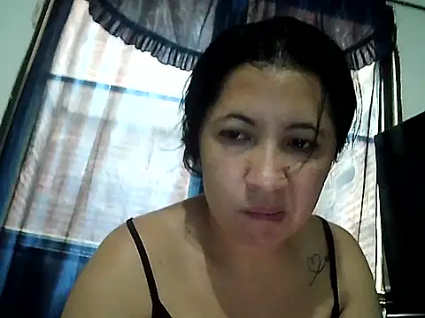 Chiquilove27 online show from 07-17-26, 06:57