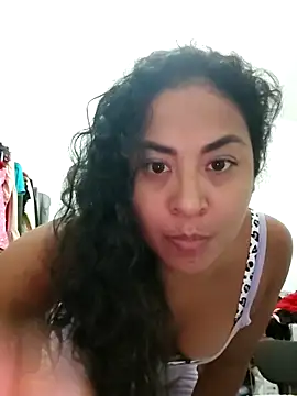 DiosaJaguarMorena online show from 04-28-26, 04:50