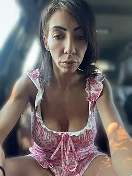 Yasmiinee online show from 07-09-26, 01:15