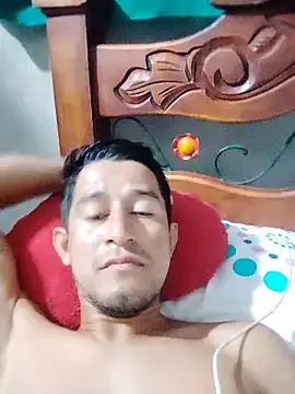 chicolargo17 online show from 05-08-26, 11:37