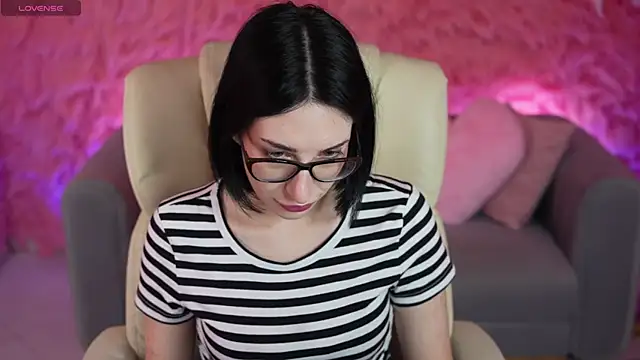 KettyFlo online show from 04-27-26, 06:17