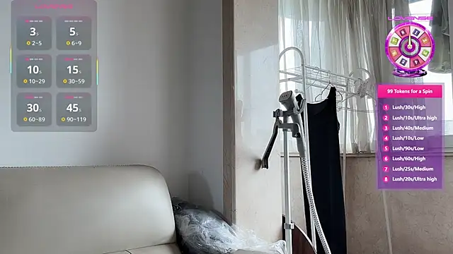 Snapshot of XIAOnaimao-001 chatting on 06-10-26, 07:51 XIAOnaimao-001 online show from 06-10-26, 07:51