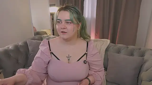 Amelia Skyee online show from 05-16-26, 10:36