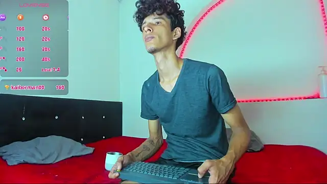 liammendoza98 online show from 05-13-26, 12:02