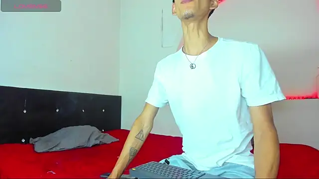 liammendoza98 online show from 05-16-26, 12:04