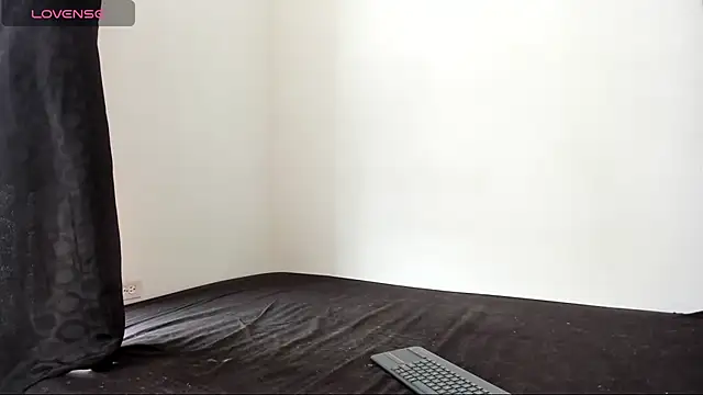 liammendoza98 online show from 06-05-26, 02:56