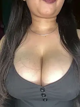 Naughty pooja44 online show from 05-30-26, 07:22