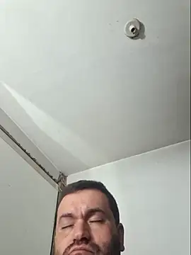 Snapshot of comeraba chatting on 05-26-26, 02:29 comeraba online show from 05-26-26, 02:29