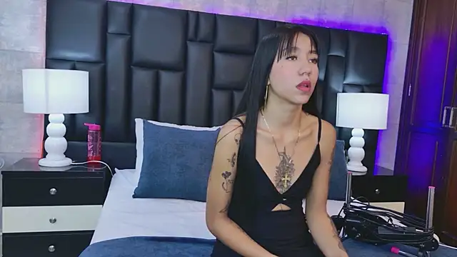 VioletSweetts online show from 05-09-26, 07:52