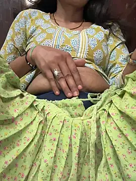 Cute nisha4 online show from 04-28-26, 05:45