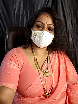 Snapshot of telugu_pillapreethi chatting on 05-02-26, 01:32 telugu pillapreethi online show from 05-02-26, 01:32