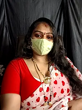 Snapshot of telugu_pillapreethi chatting on 05-02-26, 04:34 telugu pillapreethi online show from 05-02-26, 04:34