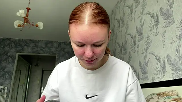 DalilaNeubig online show from 04-30-26, 07:04