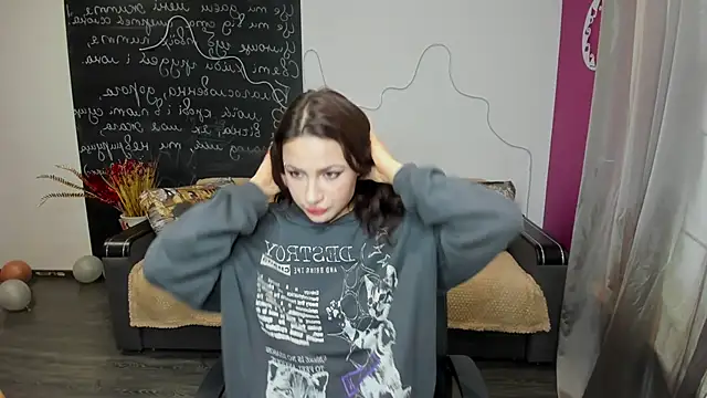 MariaMooni online show from 04-28-26, 11:59