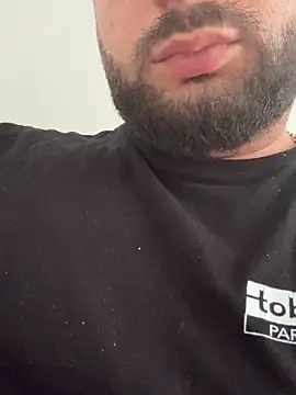 Remi 38 online show from 04-28-26, 11:48