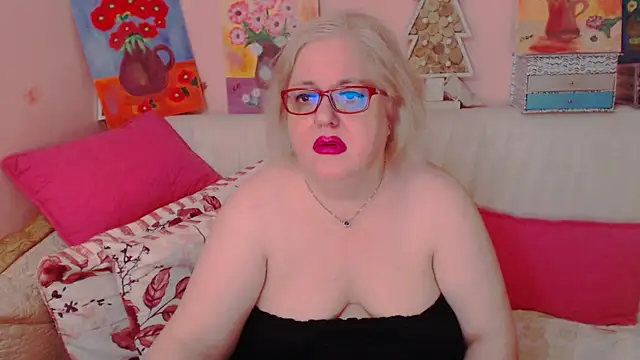 Snapshot of Maturelove_xxx chatting on 06-25-26, 07:18 Maturelove xxx online show from 06-25-26, 07:18