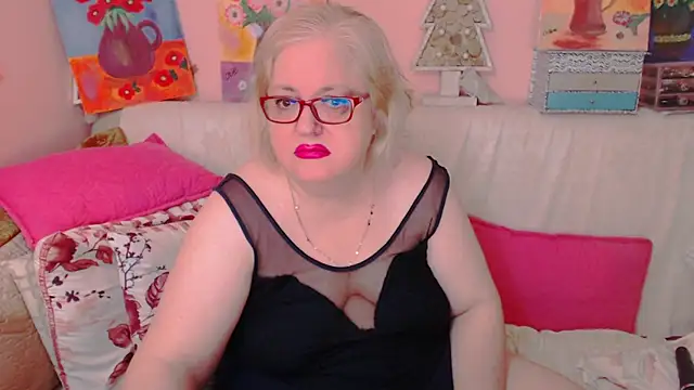 Snapshot of Maturelove_xxx chatting on 07-09-26, 07:07 Maturelove xxx online show from 07-09-26, 07:07