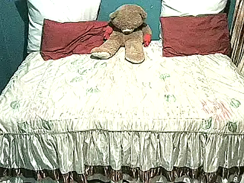 Snapshot of Indian_blaze006 chatting on 06-04-26, 04:35 Indian blaze006 online show from 06-04-26, 04:35
