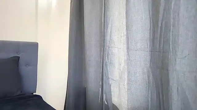 Snapshot of emma_marchetti chatting on 05-01-26, 11:48 emma marchetti online show from 05-01-26, 11:48
