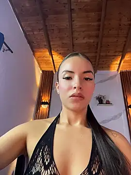 catalina lafer online show from 07-17-26, 02:13