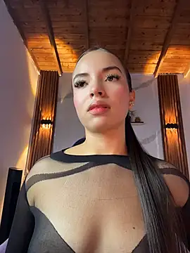 catalina lafer online show from 07-19-26, 03:27
