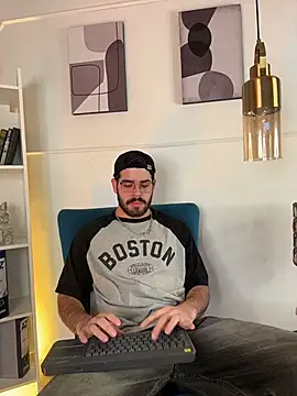DomBoy  online show from 07-08-26, 07:51
