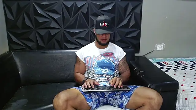 JACOB BECKET online show from 07-17-26, 12:23