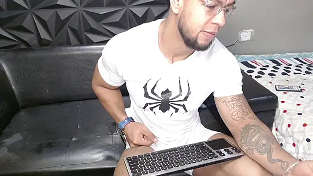 JACOB BECKET online show from 07-27-26, 11:28