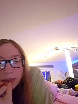 Freaky-Doll online show from 06-02-26, 10:34