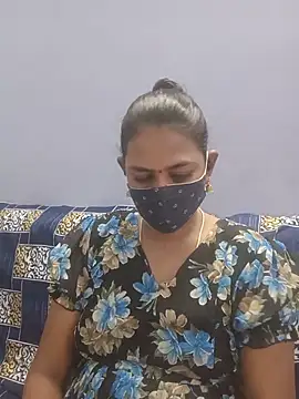 cathrine92 online show from 07-05-26, 12:39