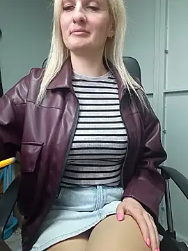 MartaHaze online show from 05-30-26, 06:54
