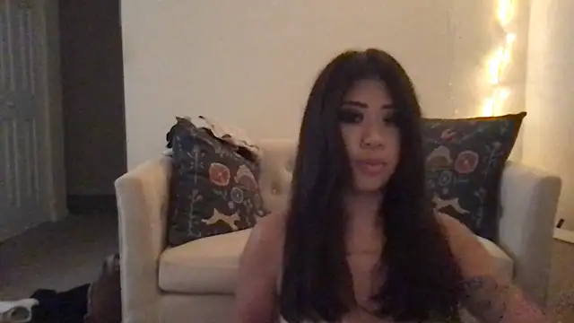 kittycat4810 online show from 06-01-26, 08:05