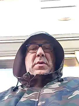 Soloyan online show from 01-18-25, 07:38