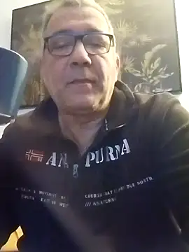 Soloyan online show from 01-22-25, 05:26